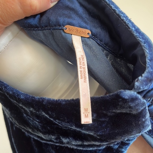 Free people velvet sequin dress. Sz M. - Picture 7 of 7